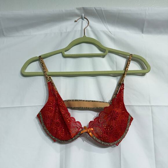 Victoria's Secret Red Lace Very Sexy Bra Sz 34C - Picture 6 of 10